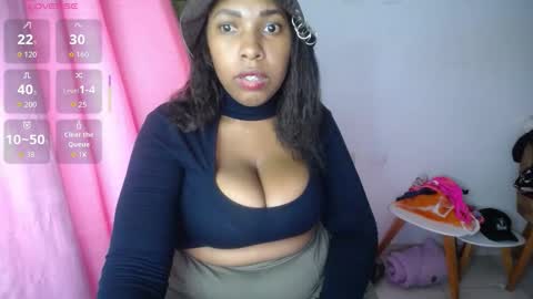 Emilyhines online show from September 16, 9:27 pm