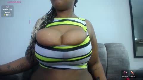 Emilyhines online show from January 16, 12:47 am