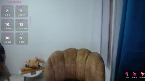 Emilyhines online show from January 16, 11:09 pm