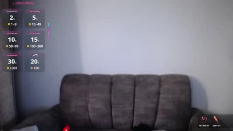 Emilyhines online show from February 12, 9:43 pm