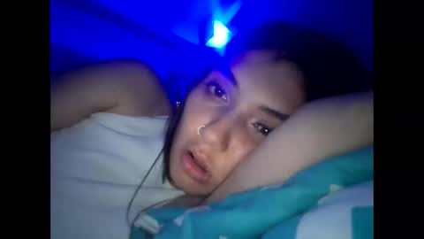 Emily Jang online show from February 2, 12:19 am