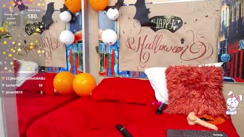 Snapshot of emilyjonns chatting on October 27, 1:59 pm EmilyJons online show from October 27, 1:59 pm