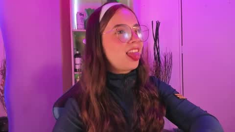 VALEEEN online show from January 18, 3:38 pm