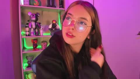 VALEEEN online show from January 25, 3:52 pm