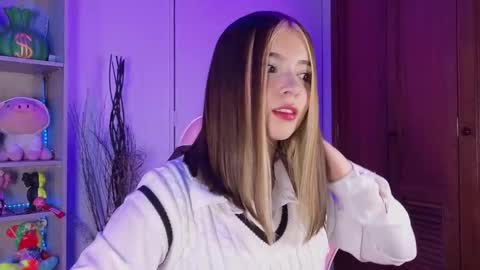 VALEEEN online show from September 14, 6:18 pm