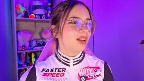 VALEEEN online show from May 21, 2:46 pm