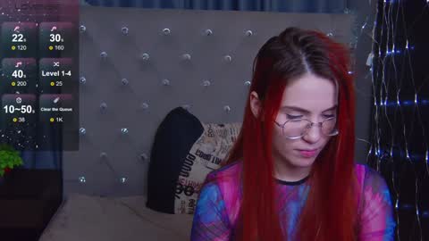 Snapshot of emilykents chatting on January 11, 7:28 am EmilyKents online show from January 11, 7:28 am