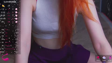 Snapshot of emilykents chatting on January 31, 2:04 am EmilyKents online show from January 31, 2:04 am