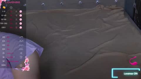 Snapshot of emilykents chatting on September 13, 1:16 am EmilyKents online show from September 13, 1:16 am