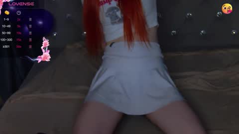 Snapshot of emilykents chatting on November 7, 1:38 am EmilyKents online show from November 7, 1:38 am