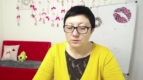 Emily online show from April 5, 5:37 am