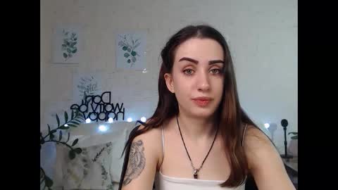 Emyli online show from January 18, 3:31 am