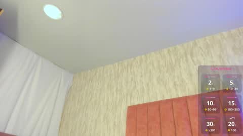 Snapshot of emilyparker__ chatting on September 23, 10:13 pm My IG - EmilyParker   online show from September 23, 10:13 pm