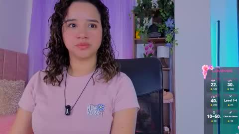 emilyrousex online show from December 17, 3:29 pm