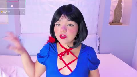 Snapshot of emilyrouss_ chatting on October 15, 7:47 pm EMILY online show from October 15, 7:47 pm
