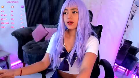 Emily online show from October 25, 11:51 am