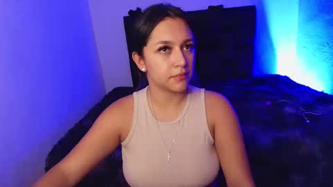 Snapshot of emilysavvato chatting on December 6, 12:56 am Emily online show from December 6, 12:56 am