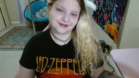 emily haze online show from January 20, 6:10 am