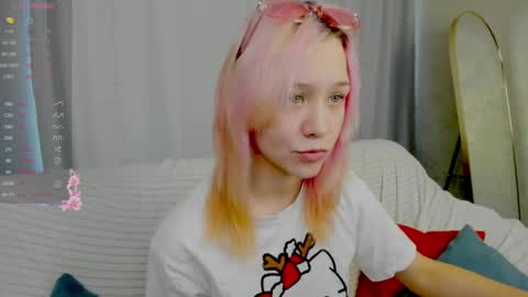 Betty online show from April 16, 1:06 am