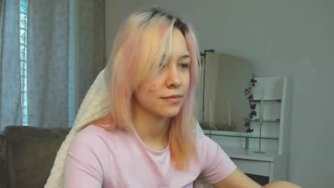 Betty online show from April 22, 1:19 am