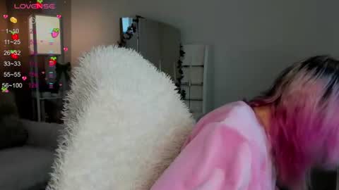 Betty online show from July 12, 1:07 am