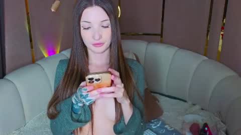 Emily wish-list  online show from June 20, 8:06 am