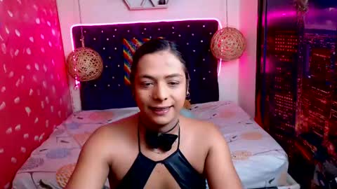 Emily online show from February 15, 1:16 pm