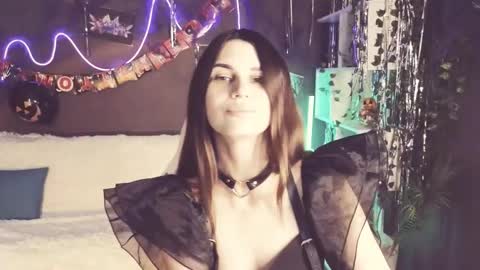 Emily online show from October 20, 1:50 am