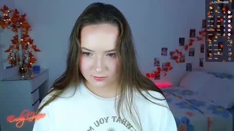 Snapshot of emilyxgrasez chatting on October 15, 11:05 pm Emily online show from October 15, 11:05 pm