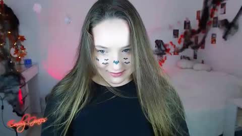 Snapshot of emilyxgrasez chatting on November 1, 12:12 am Emily online show from November 1, 12:12 am