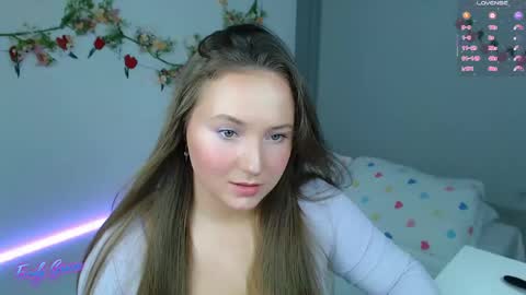 Emily online show from May 3, 7:53 pm