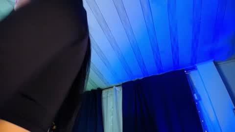 Emily  online show from December 16, 3:22 am