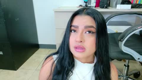 Emily  online show from June 8, 10:43 pm