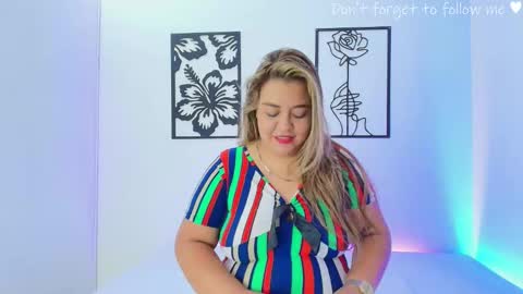 EMILY online show from October 25, 12:56 pm