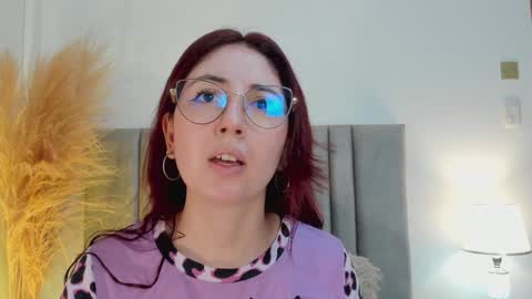 Snapshot of emilyywatson chatting on January 17, 11:38 am Emilyy Watson online show from January 17, 11:38 am