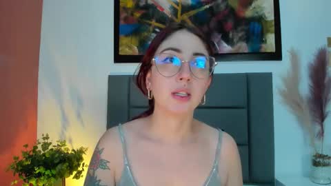 Snapshot of emilyywatson chatting on September 14, 2:16 pm Emilyy Watson online show from September 14, 2:16 pm