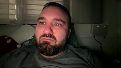 Snapshot of emisexy2107 chatting on December 14, 8:20 am emisexy2107 online show from December 14, 8:20 am