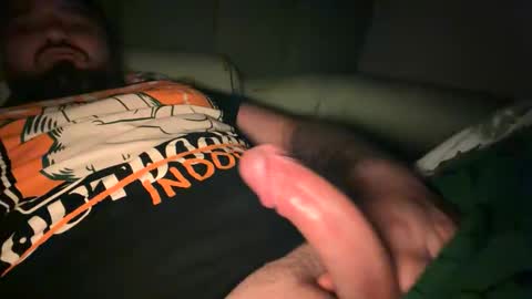 Snapshot of emisexy2107 chatting on December 16, 10:37 pm emisexy2107 online show from December 16, 10:37 pm