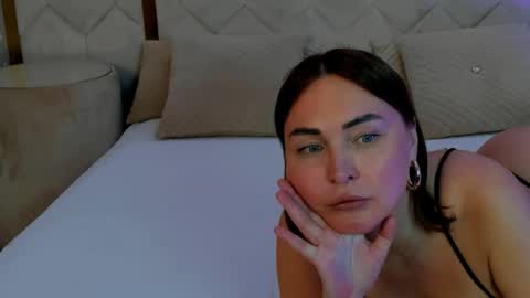 Emm online show from April 18, 8:51 am