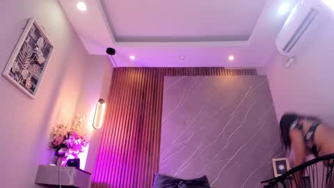 emma__rose1 online show from September 25, 7:50 pm