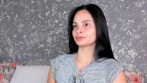 Emma online show from March 28, 8:08 pm