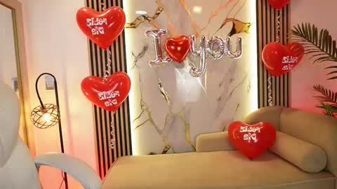 emma__walkerr_ online show from February 14, 7:10 pm