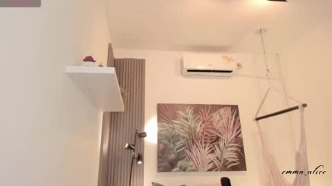 Alice online show from October 14, 12:06 pm