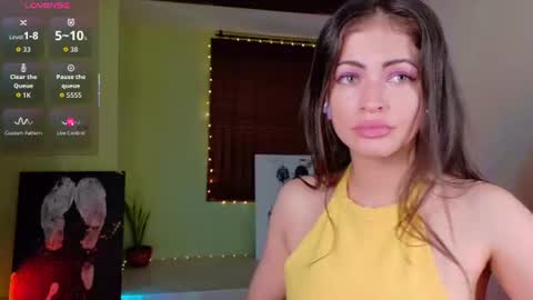 Snapshot of emma_blanco chatting on June 12, 8:08 pm Emma online show from June 12, 8:08 pm