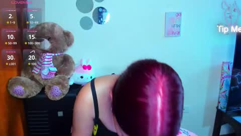 emma_boo_ online show from March 24, 3:06 pm