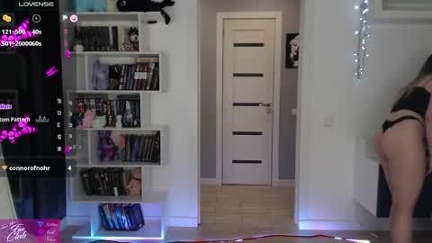 Emma online show from April 21, 7:06 pm