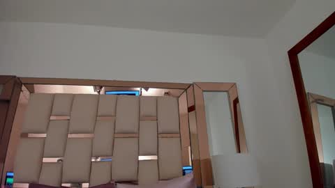 Emma Castillo online show from February 2, 6:53 pm