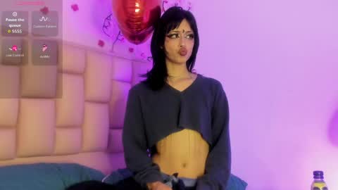 Emma Or you can call me cutie online show from April 24, 7:16 pm