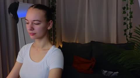 emma_chaser online show from February 11, 1:32 am