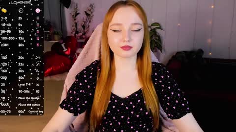 Snapshot of emma_chery chatting on February 5, 11:44 am  Emma   online show from February 5, 11:44 am